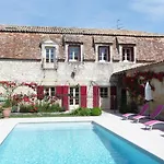 Domaine De Grande Font - D'hotes 3* Saint-Pierre-d'Eyraud