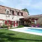 Domaine De Grande Font - D'hotes Saint-Pierre-d'Eyraud