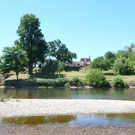 Domaine De Grande Font - D'hotes Saint-Pierre-d'Eyraud