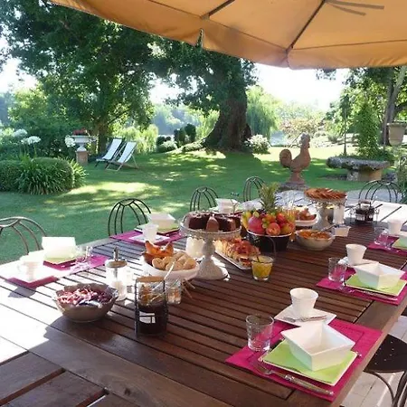 Domaine De Grande Font - D'hotes Отель типа 