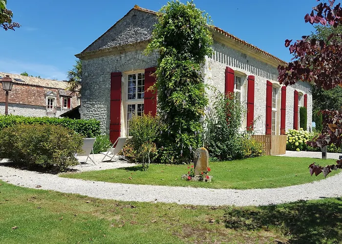 Domaine De Grande Font - D'hotes Bed & Breakfast
