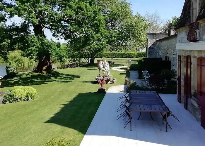 Bed & Breakfast Domaine De Grande Font - D'hotes 3*