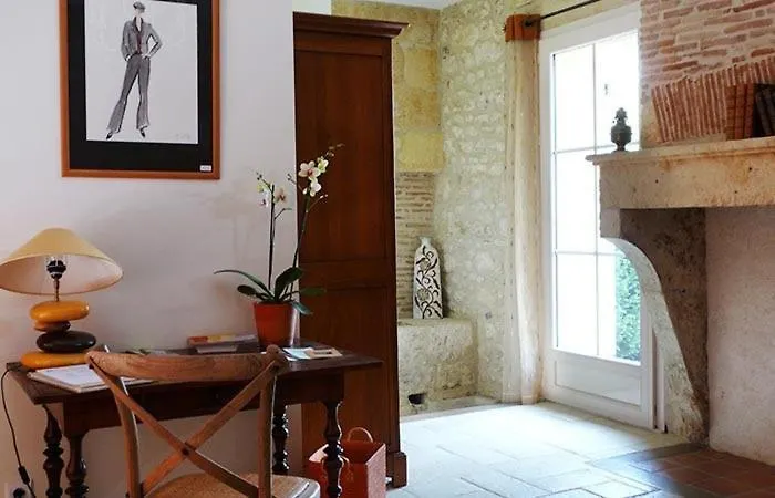 Domaine De Grande Font - D'hotes Bed & Breakfast 3*